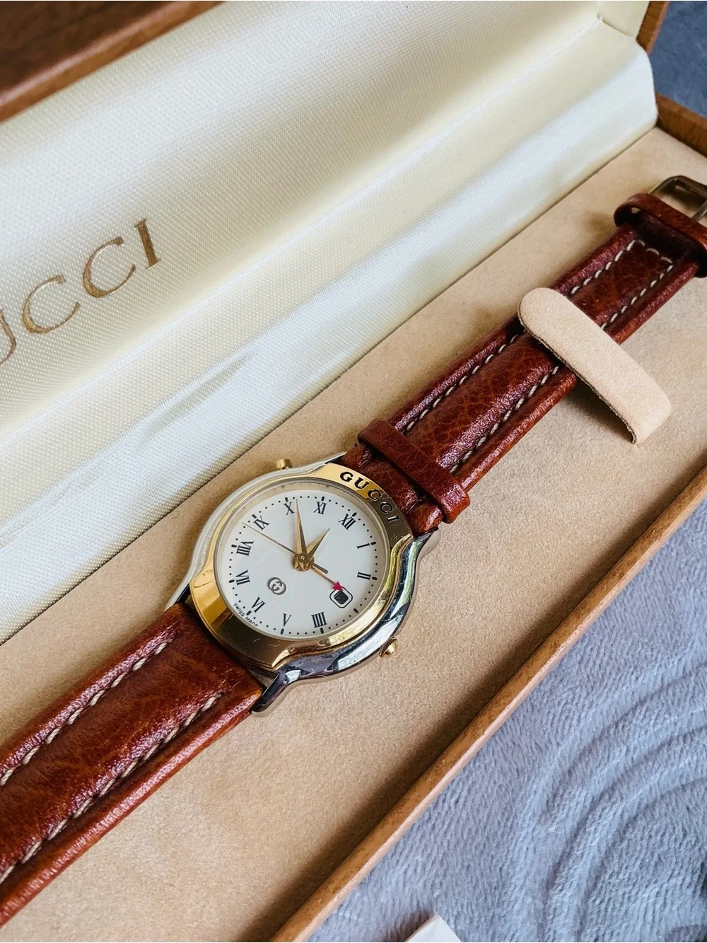 Ladies GUCCI  DRESS watch🔥🔥